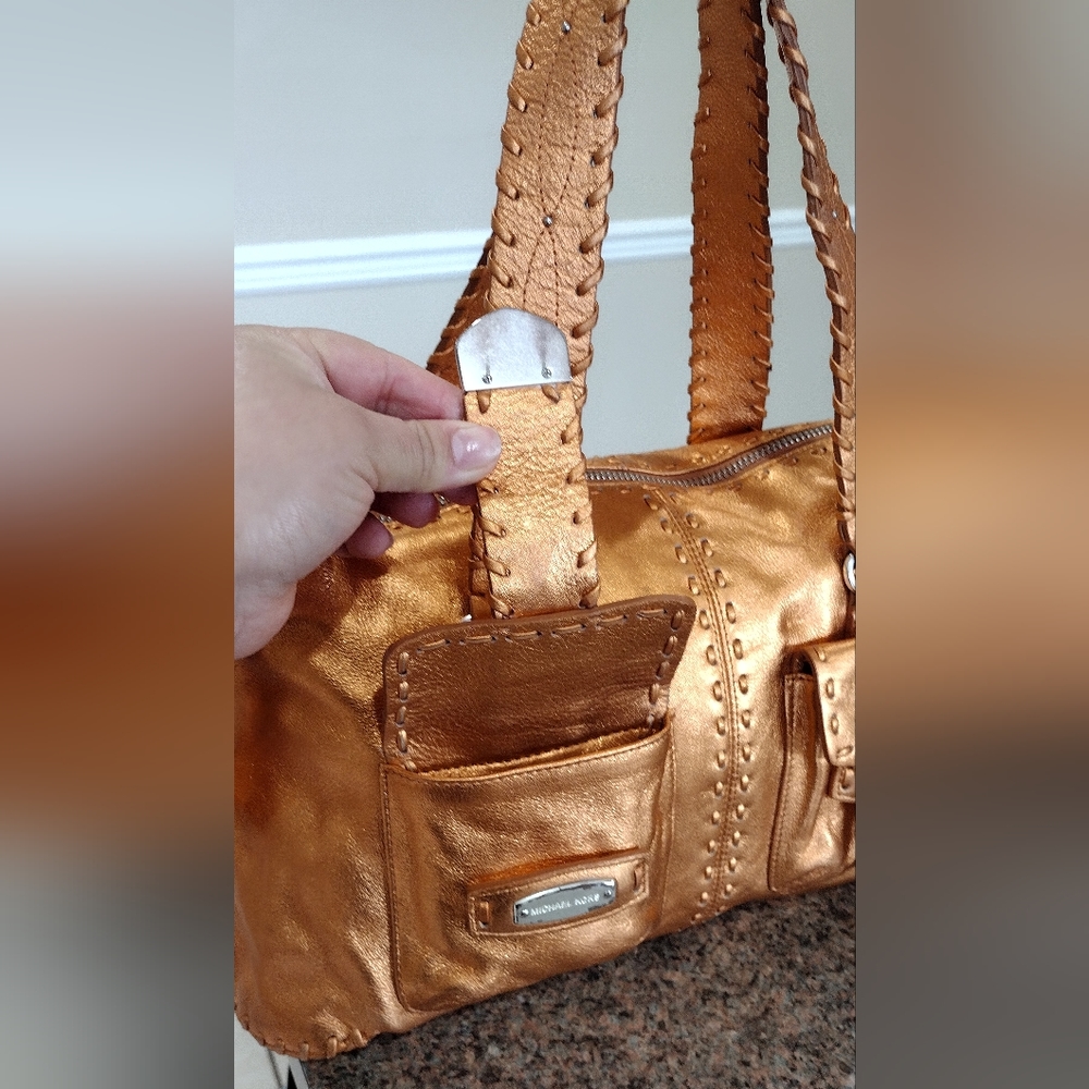 Michael Kors purse in tangerine metallic RARE - Picture 9 of 16